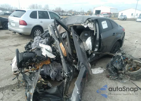 2018 Ford Focus Se из США, поврежденный, VIN 1FADP3F26JL202547